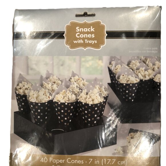 Snack Cones with Tray - Picture 4 of 6